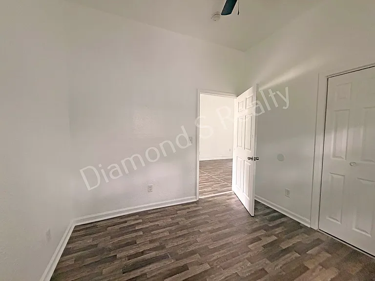 856 S Nettleton Ave — Photo 16