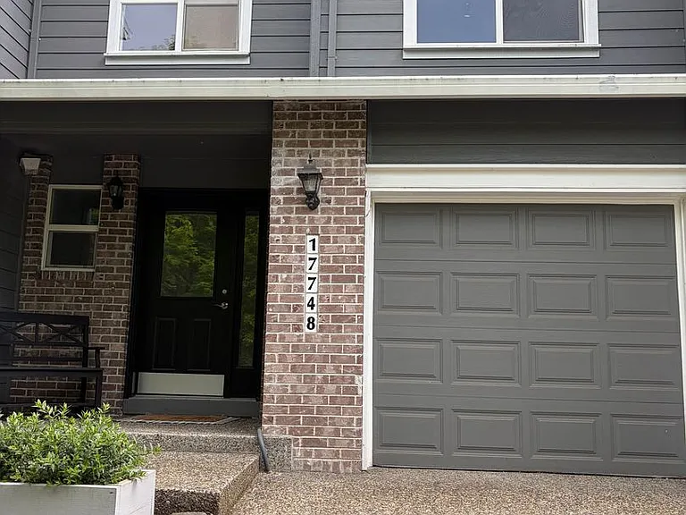 17748 SW Heatherwood Ln — Photo 1