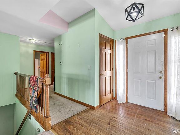 4th image of 1828 Chateau Du Mont Dr