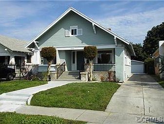 1st image of 903 W 50th St