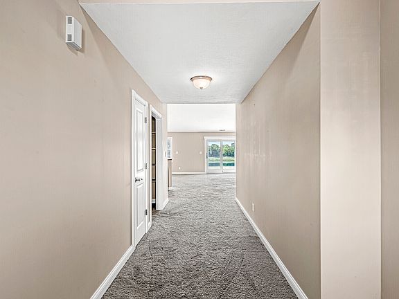 5th image of 7924 Lascala Blvd