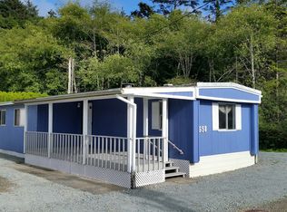 658 S Easy St, Rockaway Beach, OR