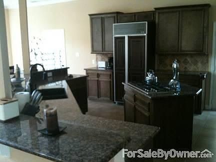 3rd image of 15511 Terrace Oaks Dr