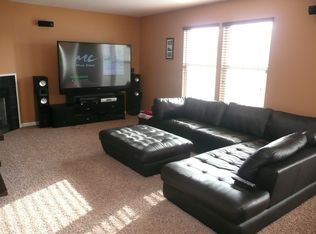 65 Delaware Dr, Delaware, OH 43015