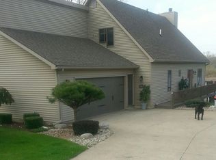 4425 W Orland Rd, Angola, IN 46703