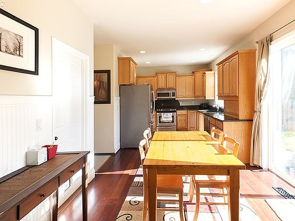 5th image of 23564 SW Pinehurst Dr