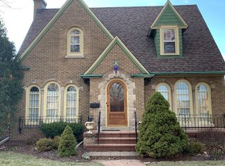 2530 Lincoln Rd, Kenosha, WI 53143