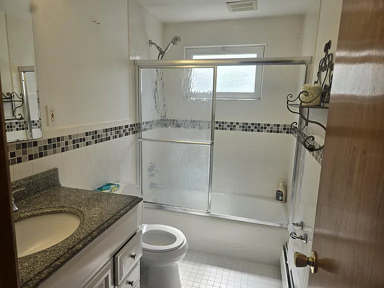 Dow Ave — Photo 4
