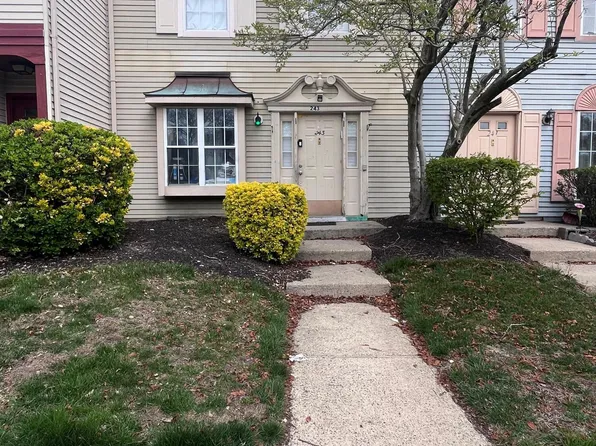 243 Zachary Court, Lakewood, NJ 08701