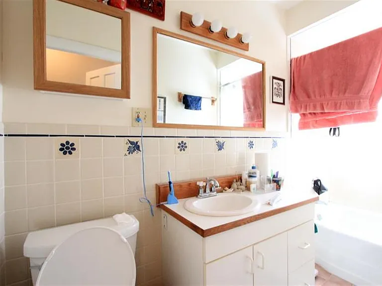 126 Holworthy St — Photo 3