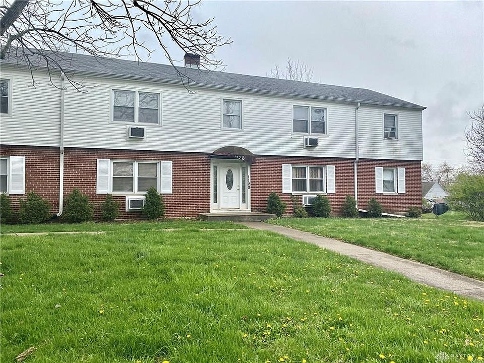 1st image of 1128 W Hillcrest Ave