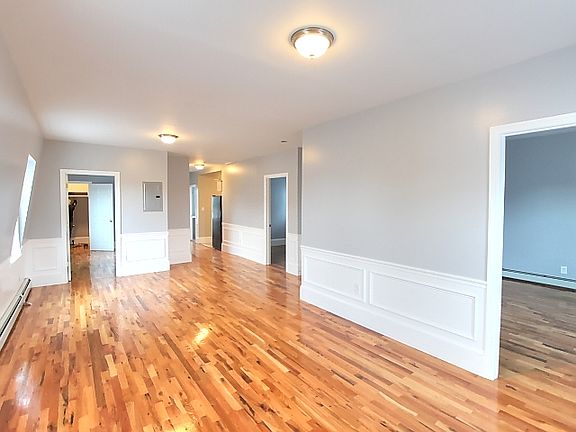 2nd image of 73 Vernon St #3