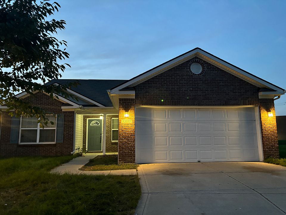 1st image of 15555 Farmland Ct