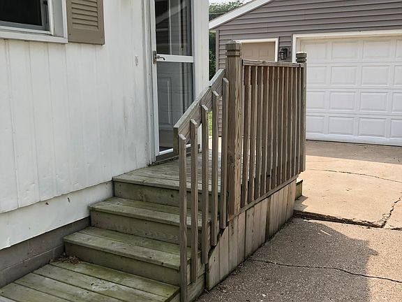 3rd image of 1457 Glenwood Dr
