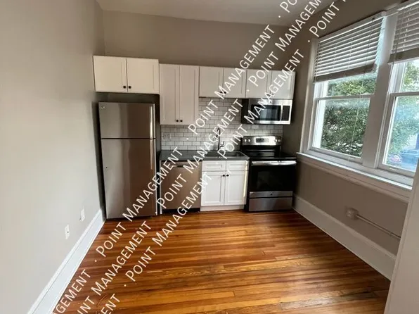 19 Franklin Rd SW APT 1, Roanoke, VA 24011
