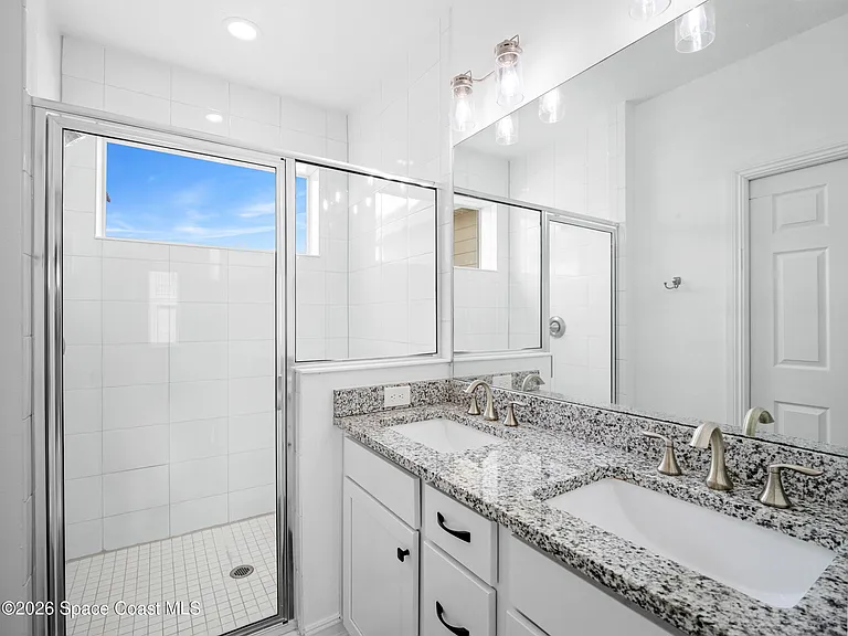 1455 Isabella Dr #101 — Photo 11