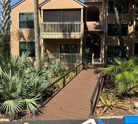 5th image of 1401 S Palmetto Ave APT 406