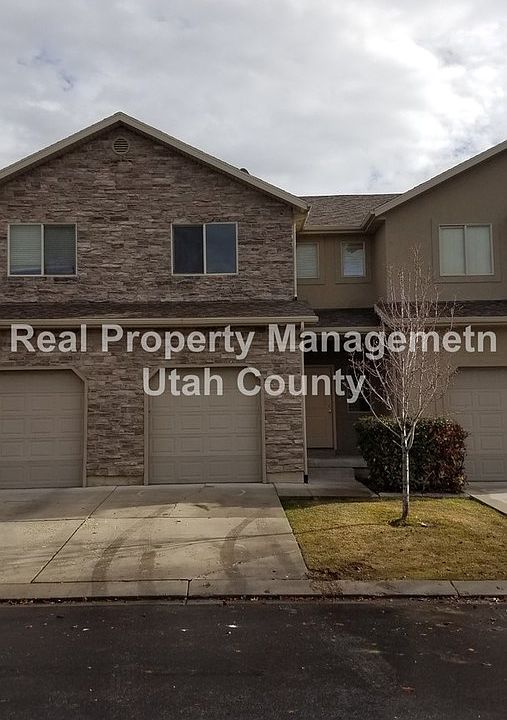 1st image of 1946 N Hollow Ct