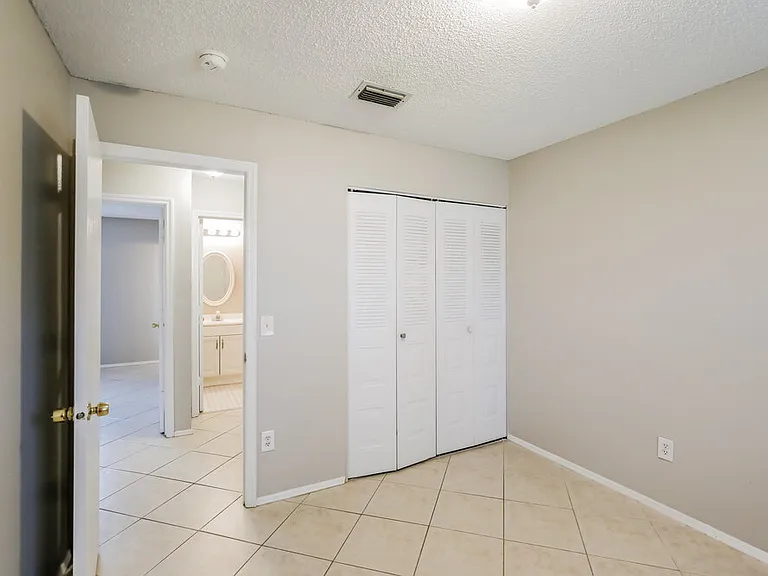 2913 SE Ironton Ave — Photo 14