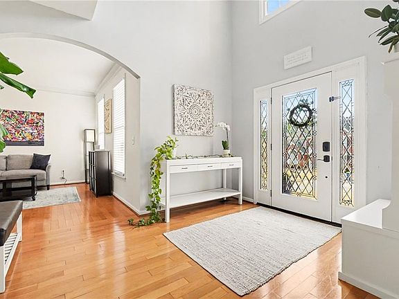 5th image of 3017 Fairhaven Rdg NW