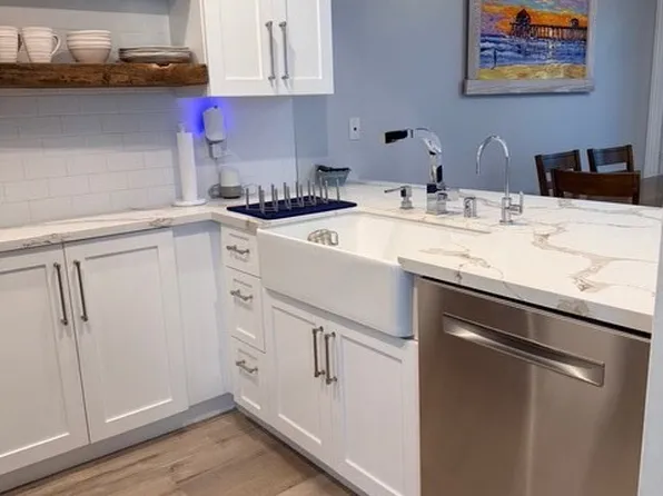 17082 Pacific Coast Hwy #94, Huntington Beach, CA 92649