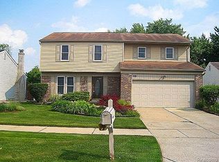 839 Burlington Rd, Canton, MI 48188