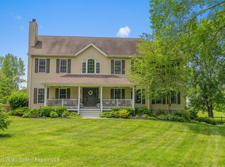 29 Hawk Hill Rd, New Paltz, NY 12561