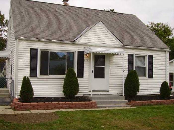 1st image of 1123 Urana Ave