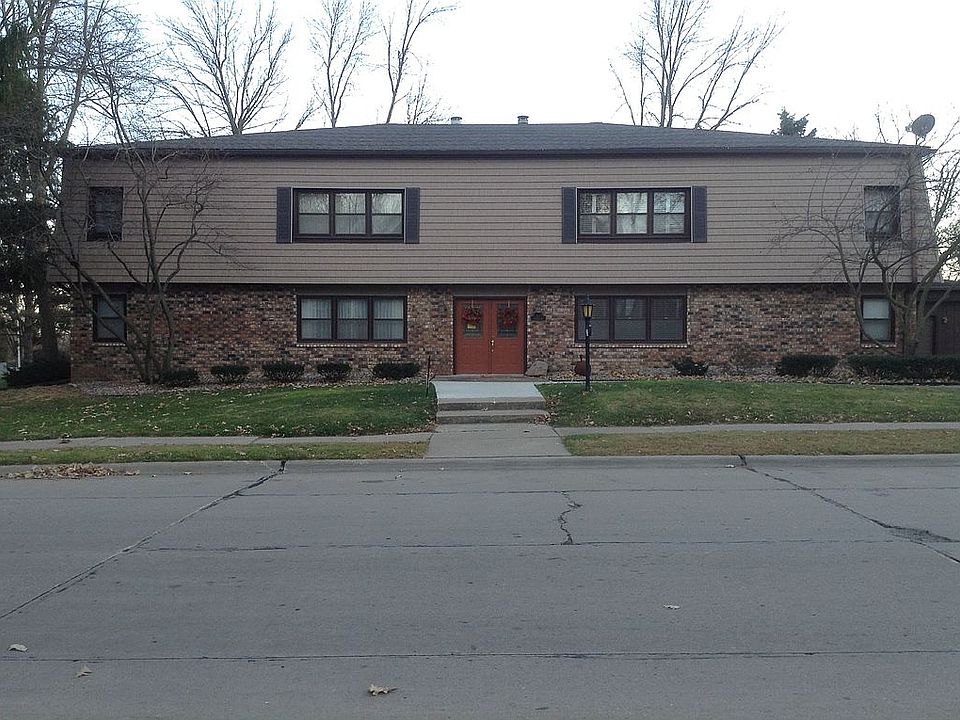 1st image of 520 Oakhurst Dr APT 3