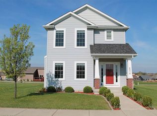 6014 Mississippi Ave, Davenport, IA 52807