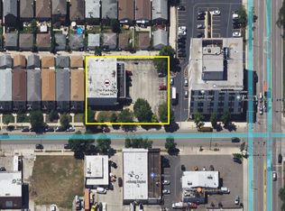 6330 N Pulaski Rd, Chicago, IL 60646