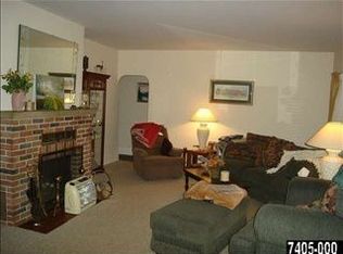 239 S Main St, Red Lion, PA 17356