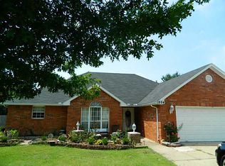 1204 N Quail Ter, Rogers, AR 72756