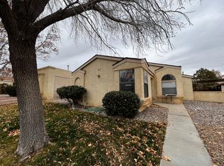 1813 Blackberry Rd NE, Rio Rancho, NM 87144