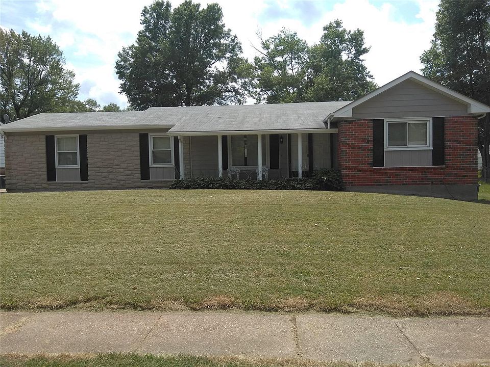 1st image of 2060 Huntington Dr
