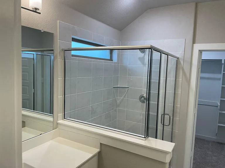 1404 Mahogany Dr — Photo 22