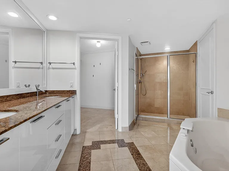 18911 Collins Ave #2303 — Photo 15