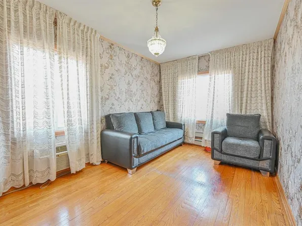 102-01 62nd Road image 13 of 25