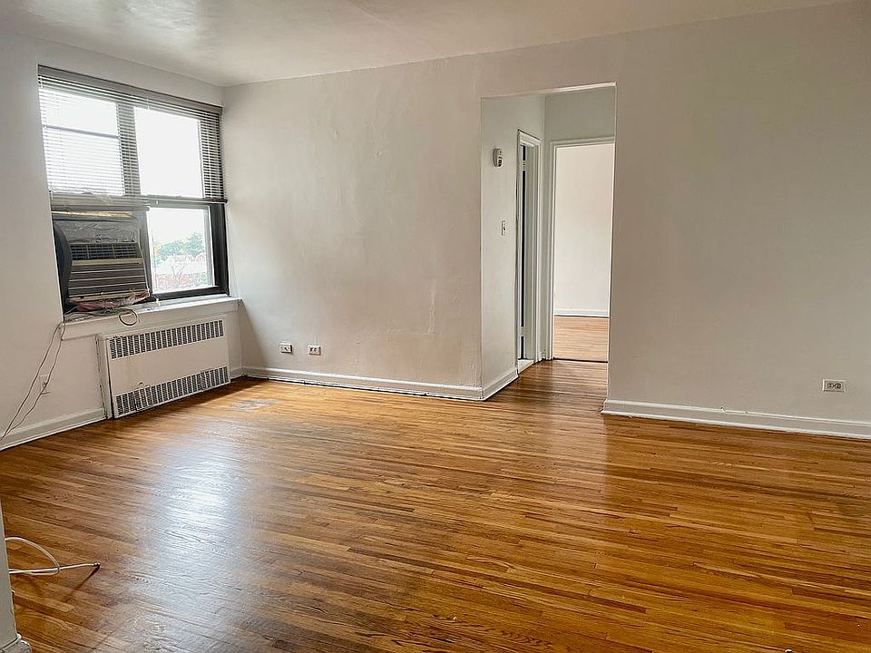 1st image of 112-24 Northern Blvd APT 6A