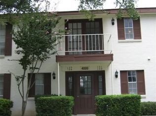 4000 Ridglea Country Club Dr #10, Fort Worth, TX 76126