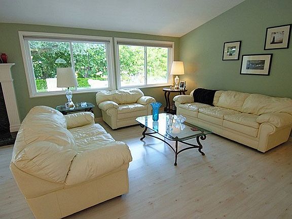 3rd image of 20551 Tiara St
