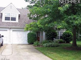 9623 E Idlewood Dr #9, Twinsburg, OH 44087