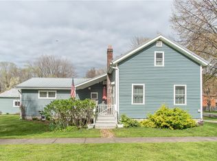 283 W Joseph St, Cape Vincent, NY 13618