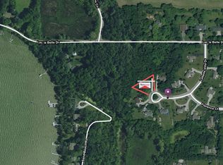 N63W38230 Labelle Villa Dr, Town Of Oconomowoc, WI