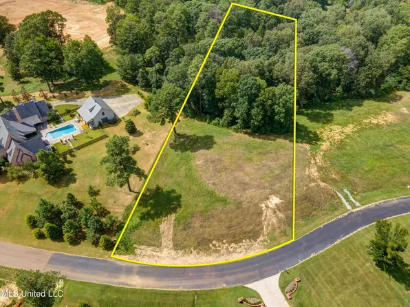 5721 Ginners Ln, Hernando, MS 38632