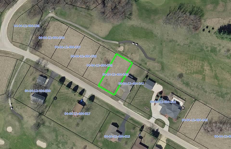 1st image of 4-240 Grandview Dr