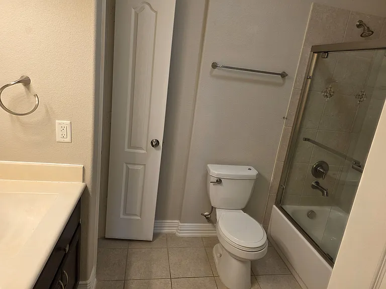 17814 Obelisk Bay Dr — Photo 16