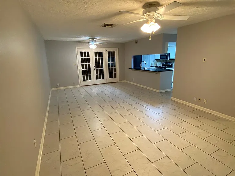 9535 Clanton St — Photo 5