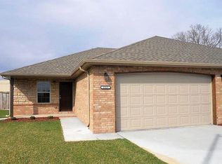 2315 W Bridlewood Trl, Ozark, MO 65721
