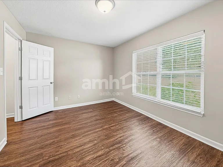2063 Meridian Springs Ln — Photo 12